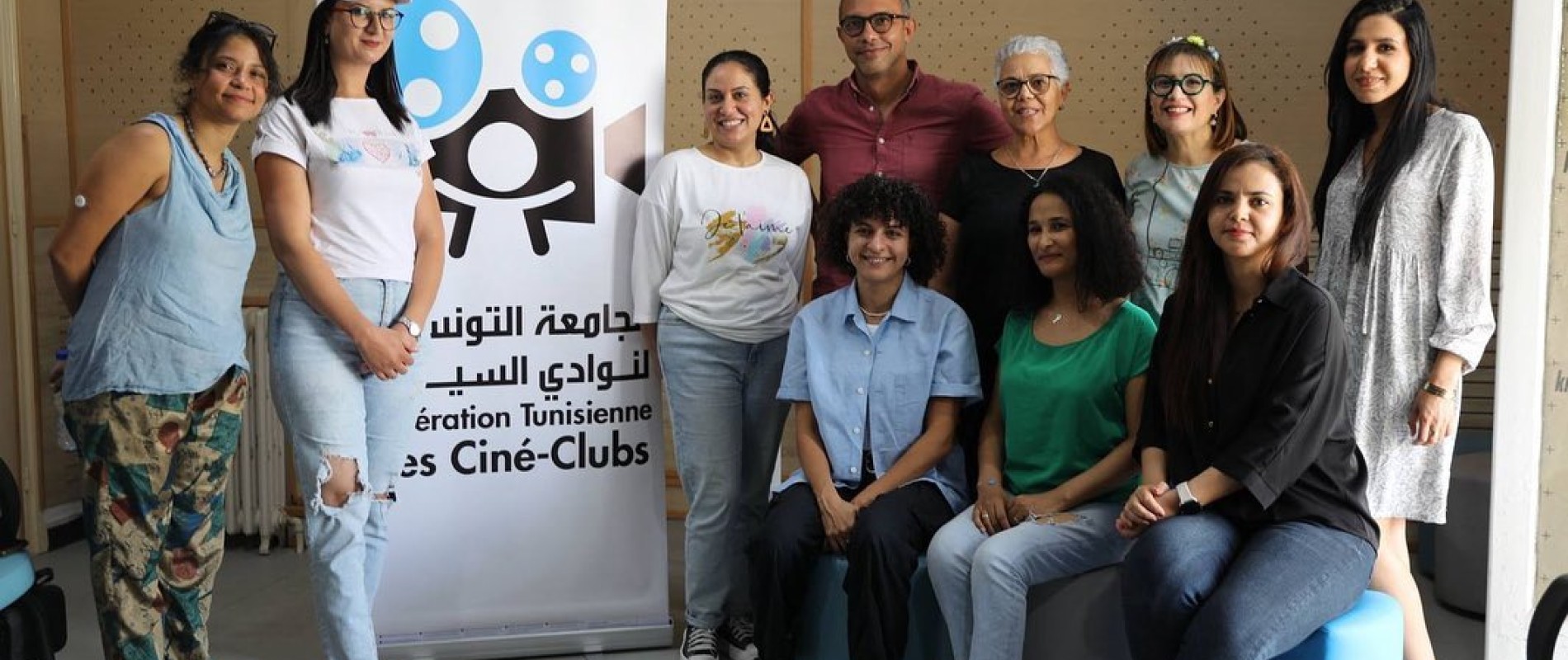 NAAS 4 NAAS - Hekayat Cinema'ya -